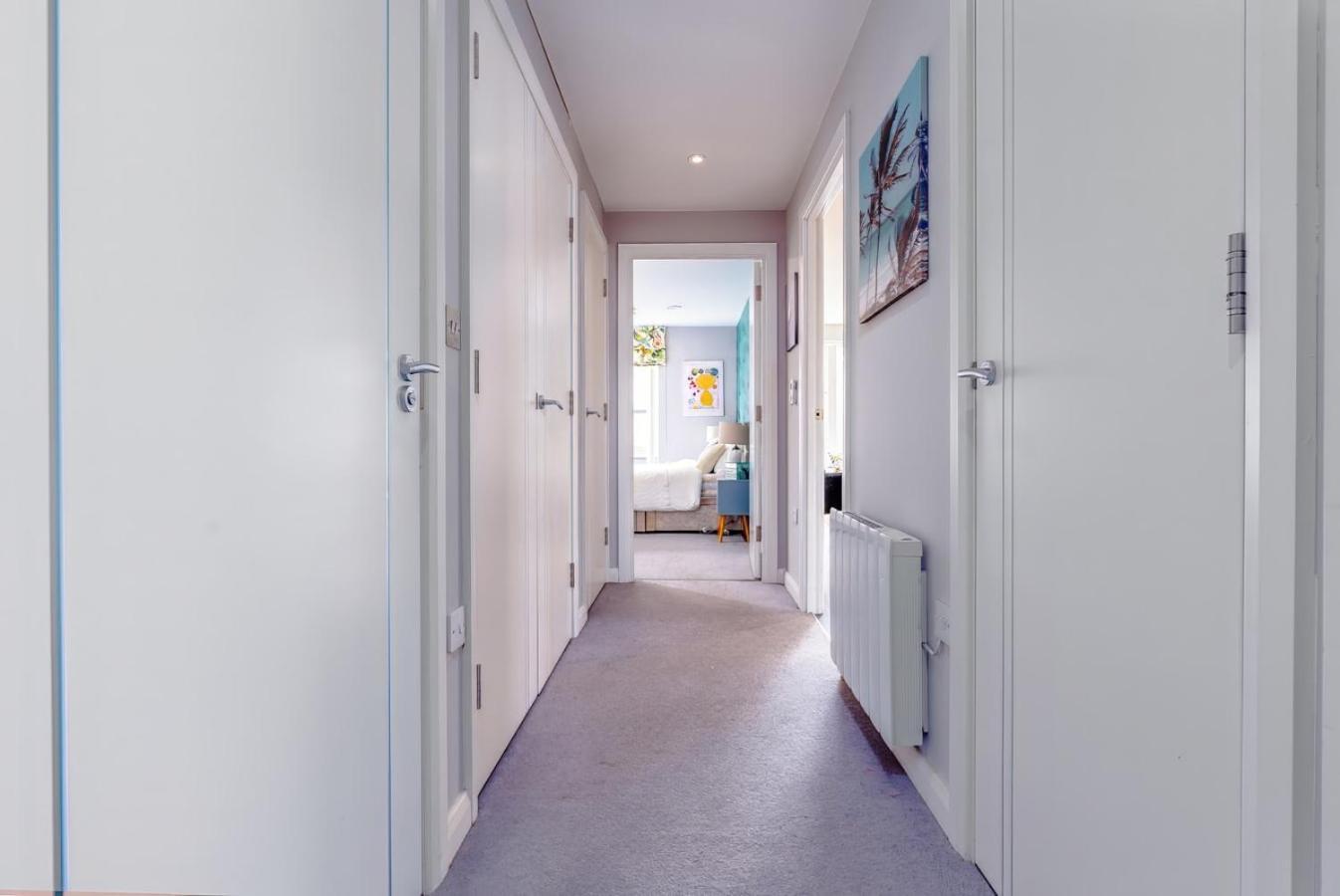 Iconic Garden Apt, Steps From City Centre & Cafes ブリストル エクステリア 写真